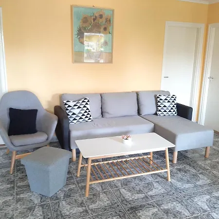 Egri Apartmanhaz *