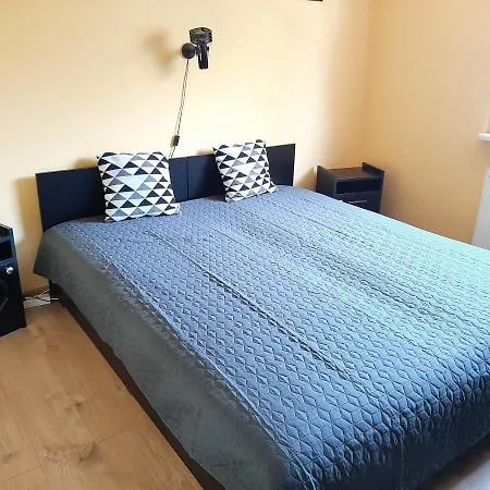 Egri Apartmanhaz Feriehus *