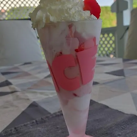 Egri Apartmanhaz Tatil Evi